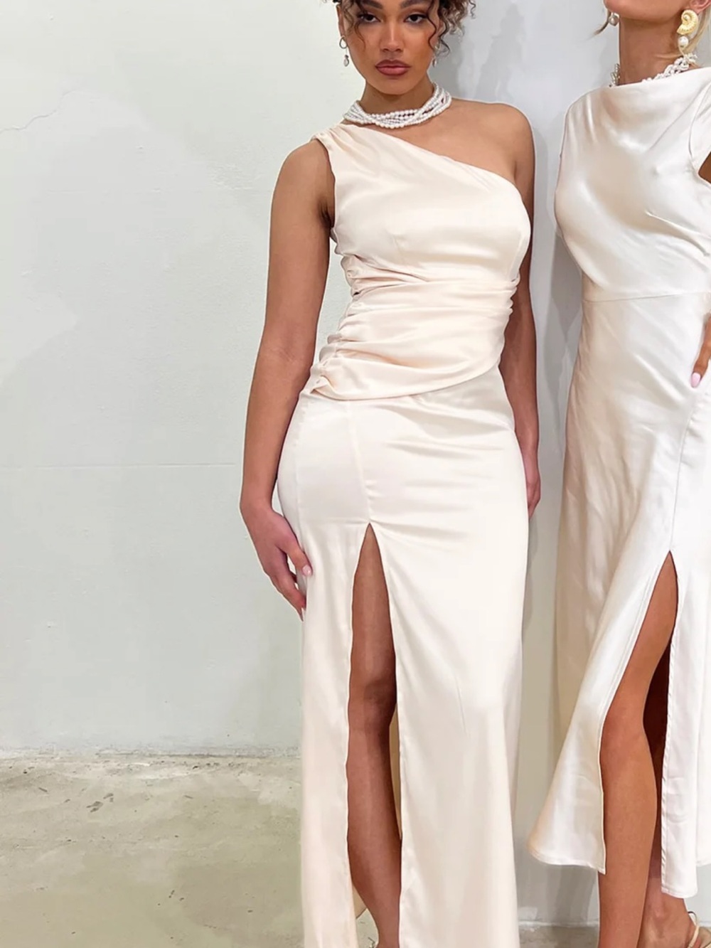 Selfie Leslie One-Shoulder Satin Gown in Cream